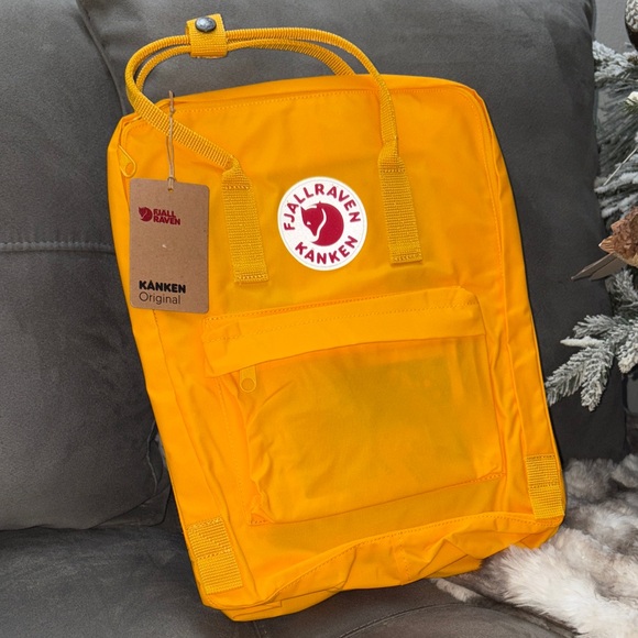 yellow backpack fjällräven Fjallraven Kanken Laptop 17